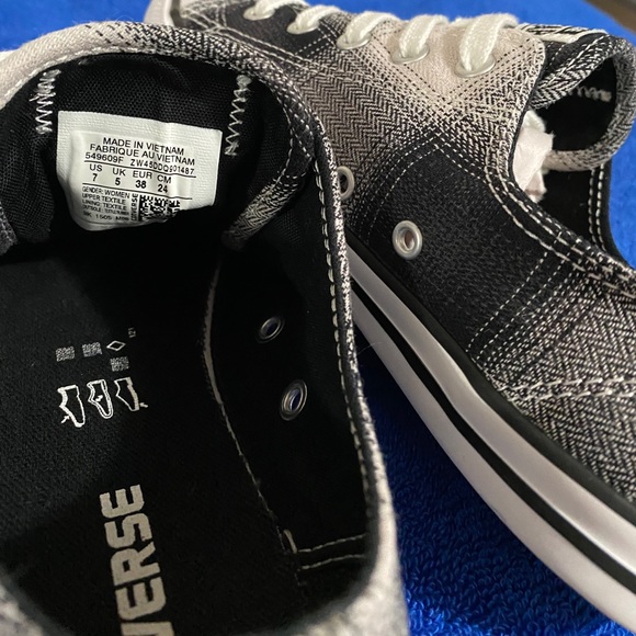 Converse Dainty Plaid Canvas 😎 - Picture 8 of 12